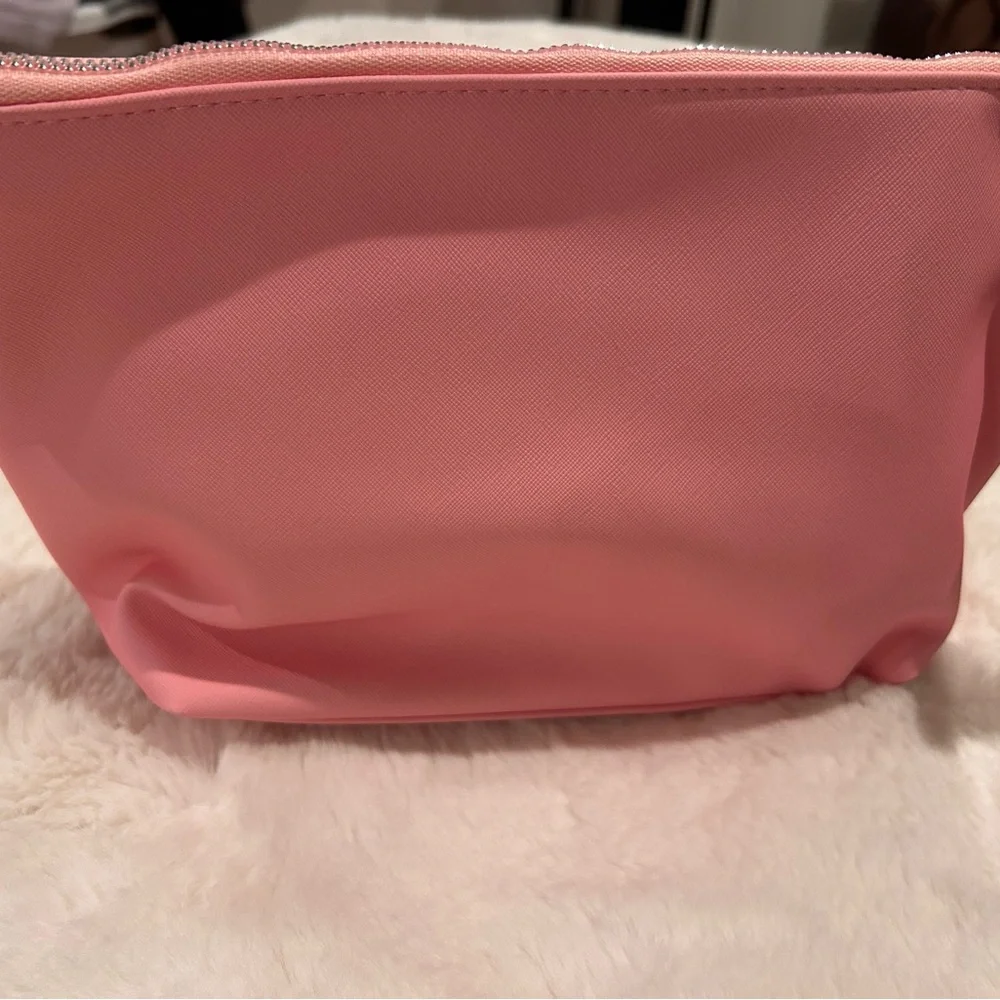 Ed Hardy Pink‎ Cosmetic Bag